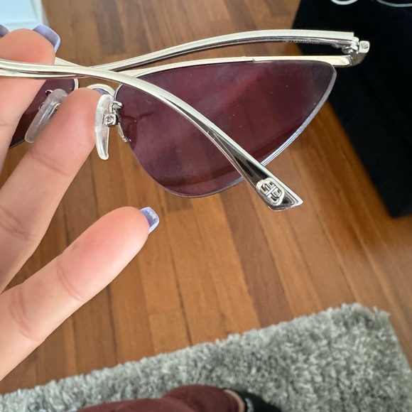 Balenciaga sunglasses - Picture 3 of 5